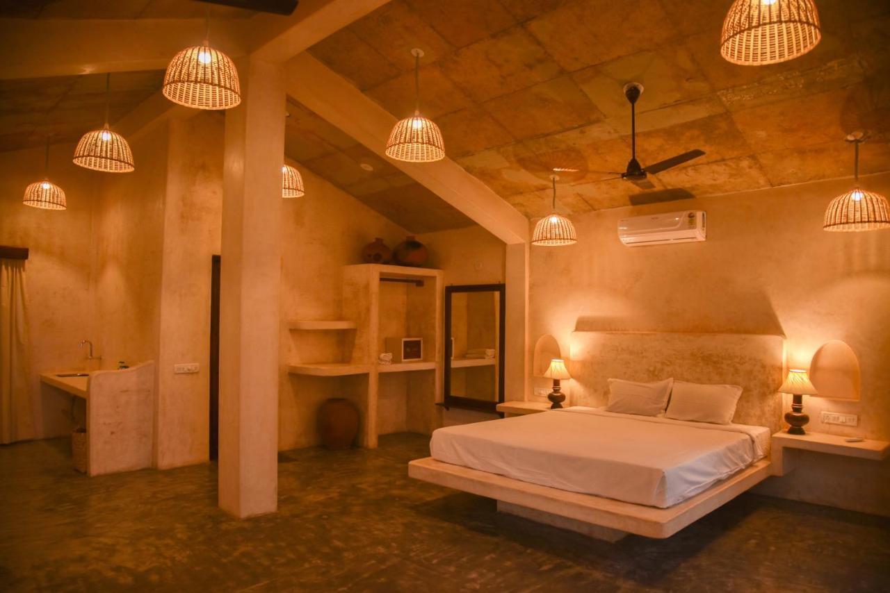 Silent Beach Resort Mandrem Buitenkant foto