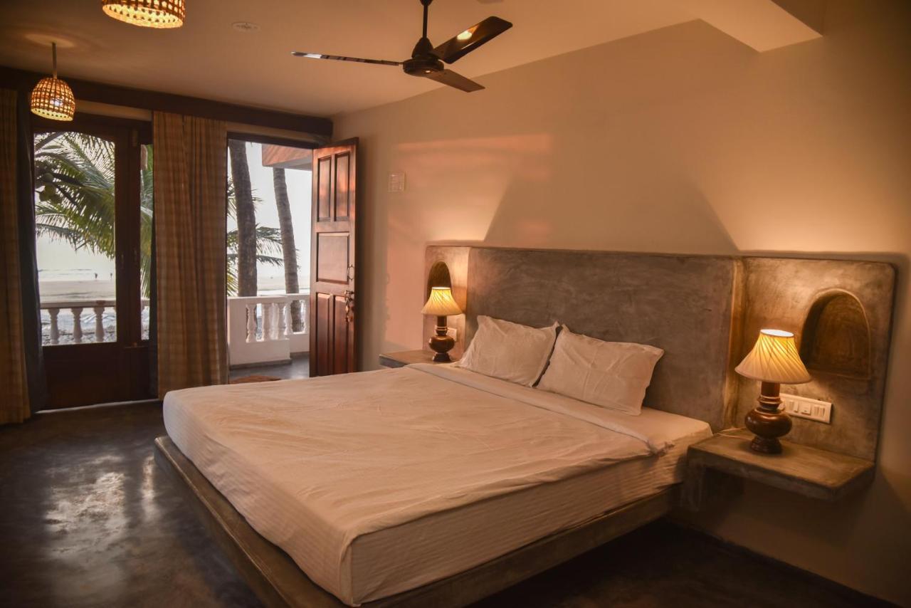 Silent Beach Resort Mandrem Buitenkant foto